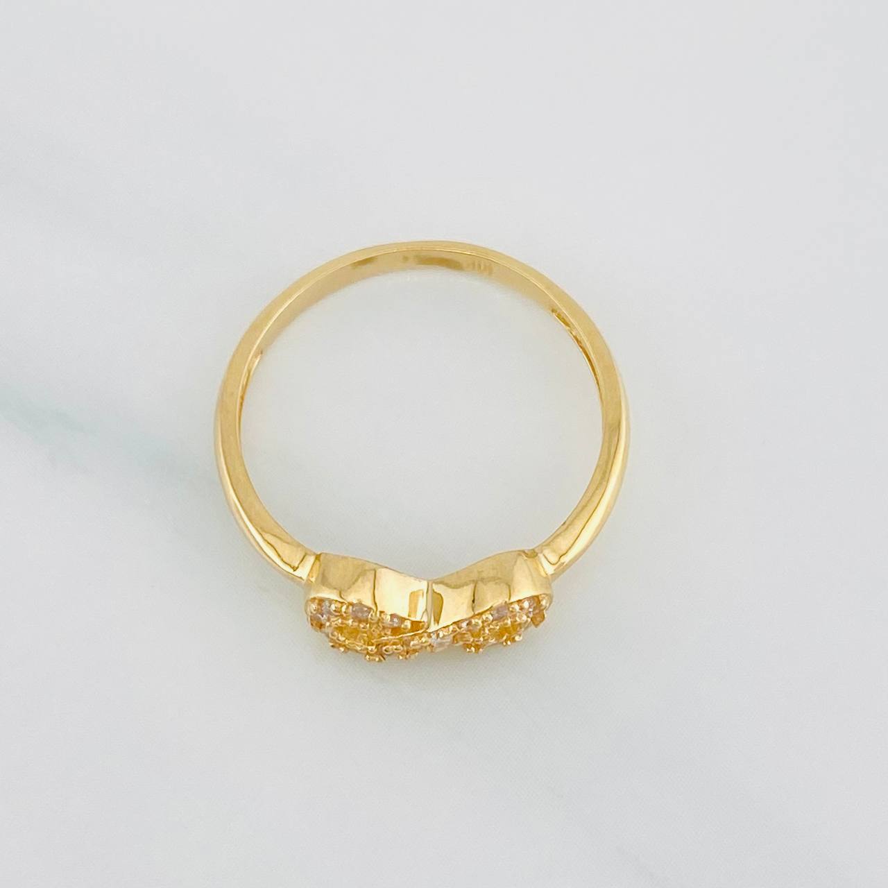 Infinity Ring 1.85g / Size 6 1/4 Yellow Gold 18K
