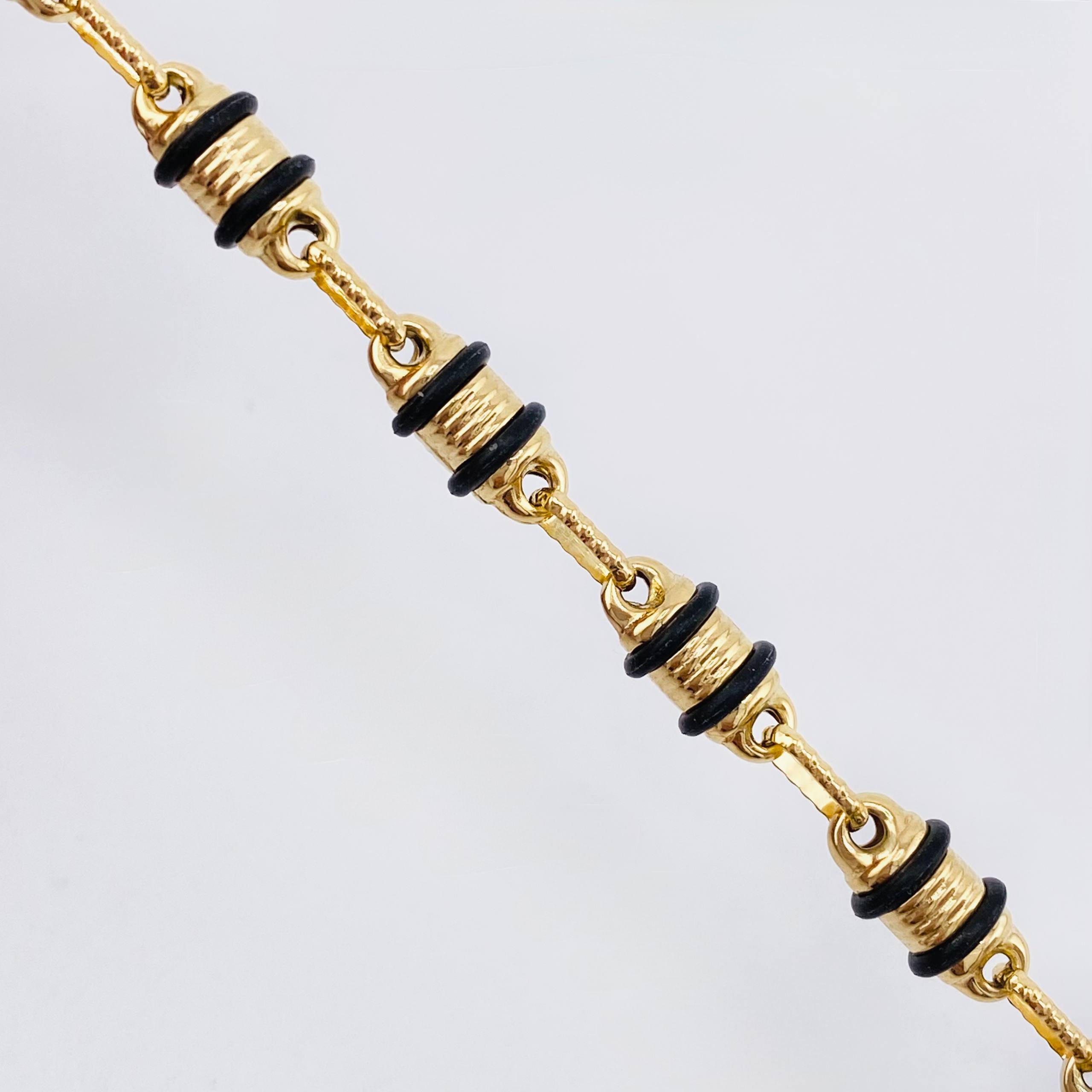 Cadena Rustica Barril Cauchos Negros 13.85gr / 24 1/2 in / 4.3mm Oro Amarillo 18K