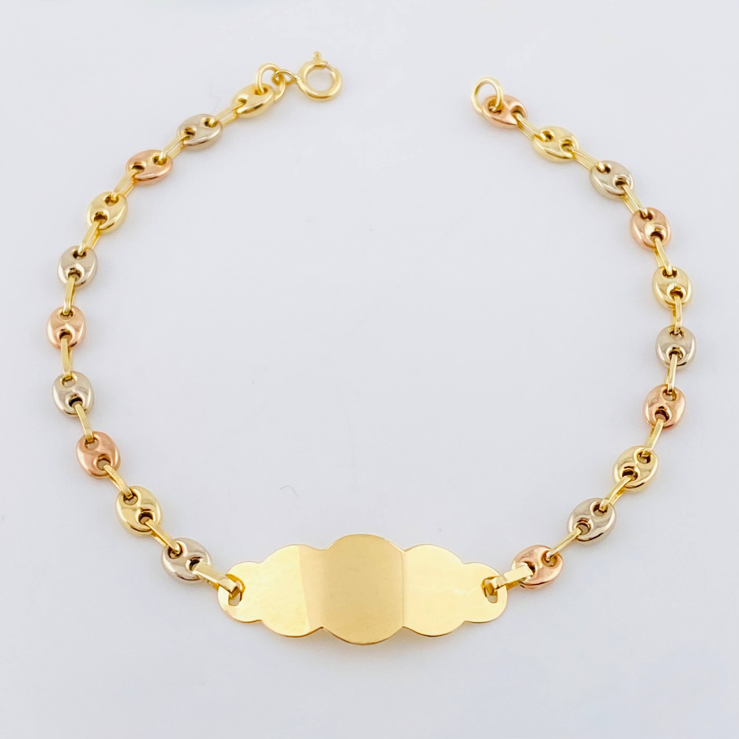 Pulso Bebé GC Placa Nube Curva 1.6gr / 5 3/4 in / 3mm Tres Oros 18K