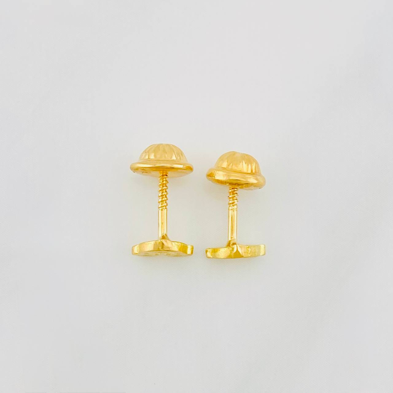 Stud Earrings Rainbow 0.75g / in / 3.8mm 18K Yellow Gold