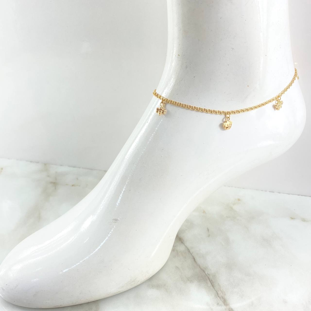 "Followed Hoop Anklet 3.55gr / 26cm / 2.2mm Cow-Sheep-Bear-Dragonfly-Elephant-Fish Yellow Gold 18K"