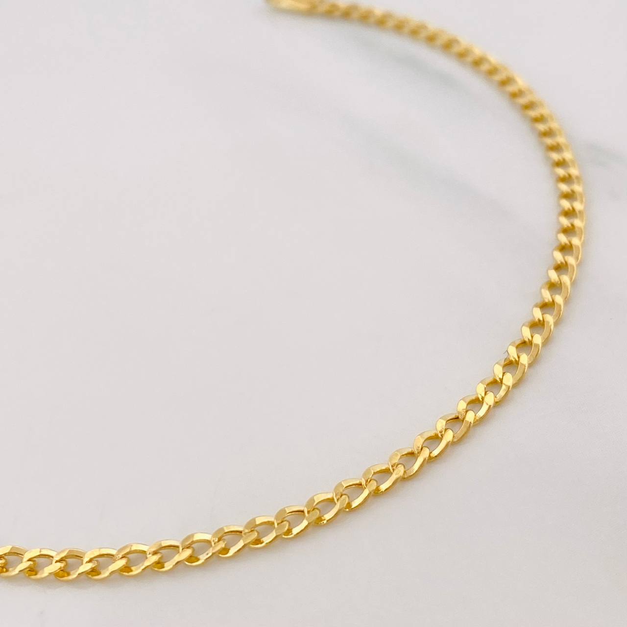 Pulso Cubano 1.15g / 18.5cm / 2.1mm Oro Amarillo 18K