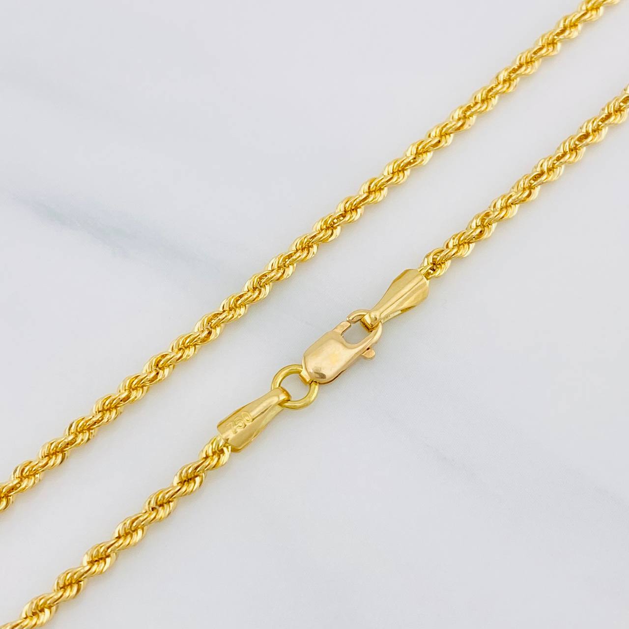 Cadena Lazo 3.55g / 20 in / 2.1mm Oro Amarillo 18K
