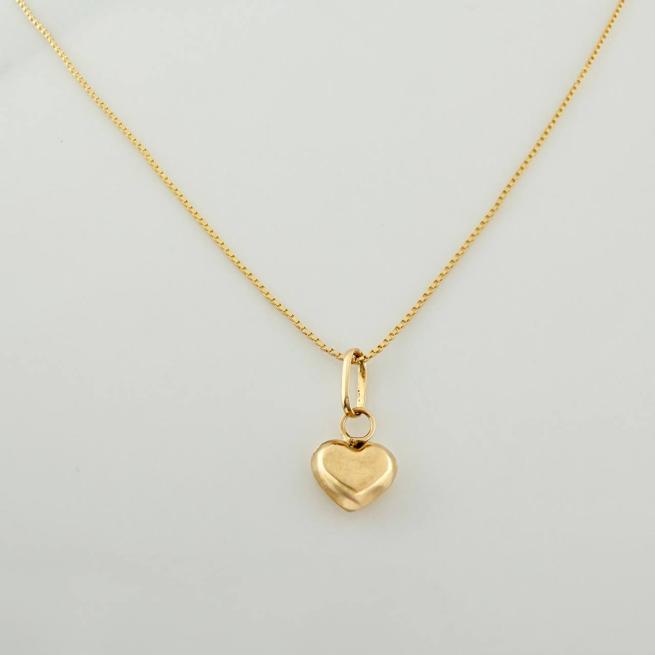 Venetian Chain and Pendant Set + Heart 1.15gr / 15 3/4 in / 0.55mm 18K Yellow Gold &
