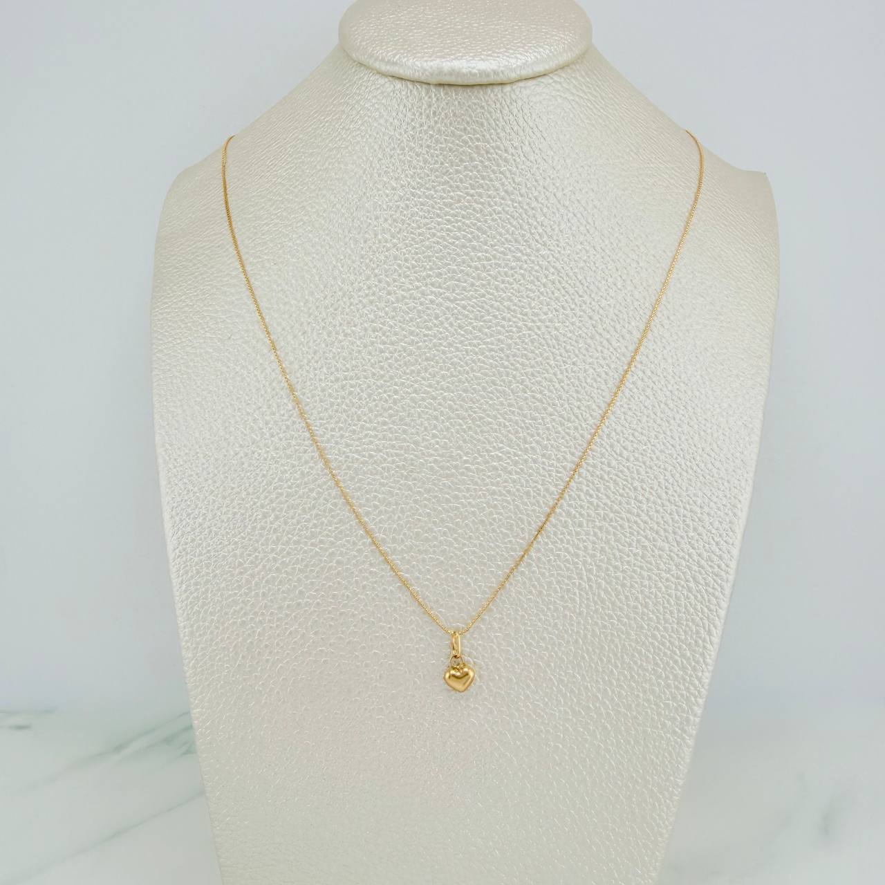 Venetian Chain and Pendant Set + Heart 1.15gr / 15 3/4 in / 0.55mm 18K Yellow Gold &