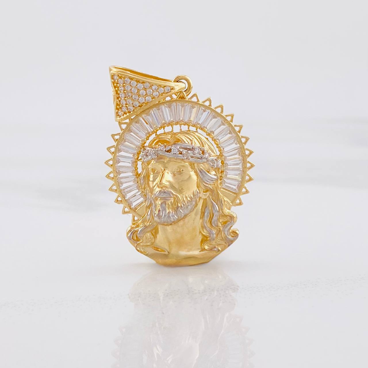 Pendant Christ's Face 9.5g / 1 3/4 in Two Yellow White Golds 18K