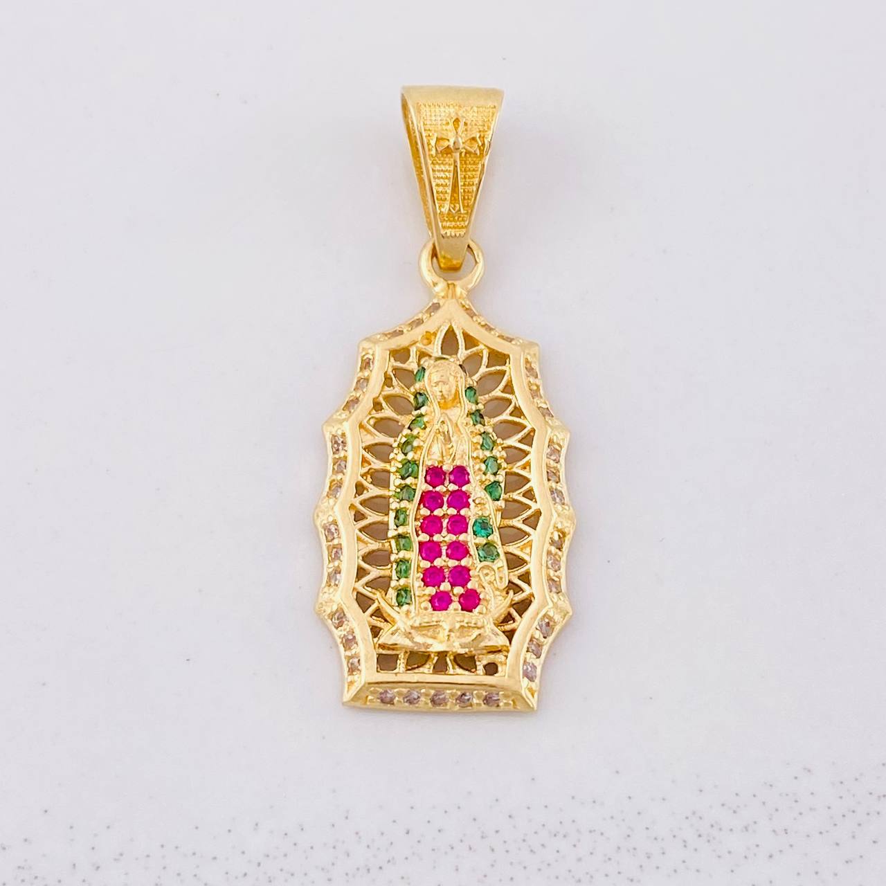 Our Lady of Guadalupe Pendant 3.5g / 1 1/4 in Yellow Gold 18K