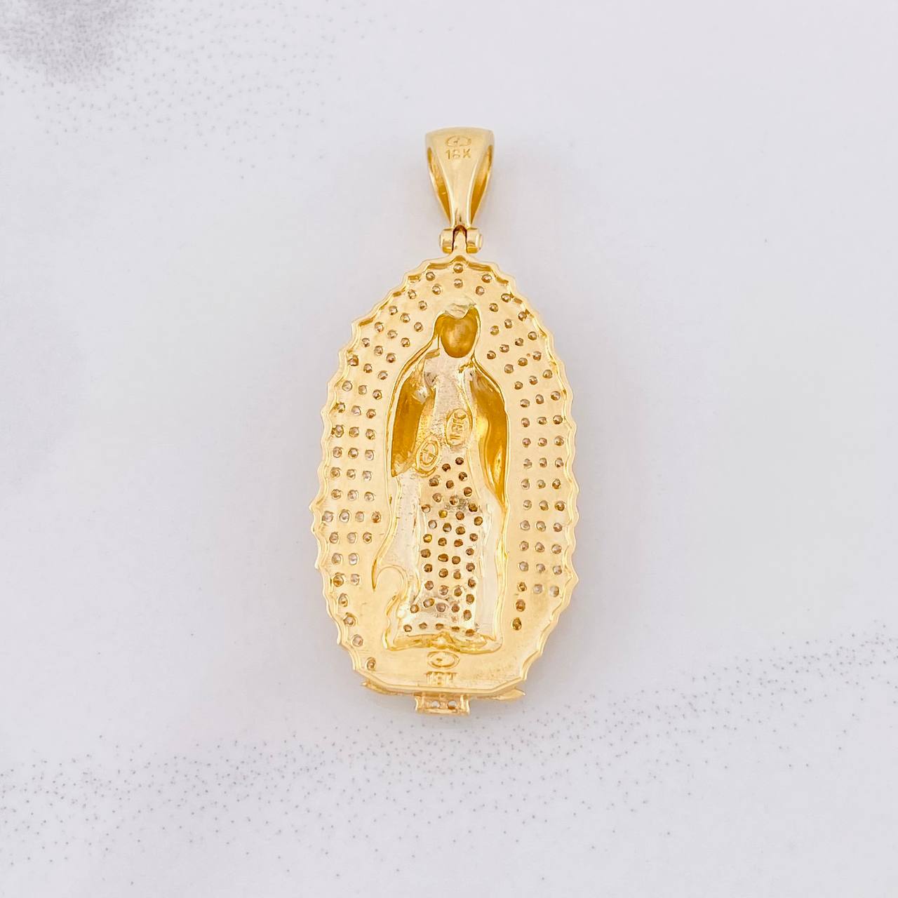 Our Lady of Guadalupe Pendant 9.5g / 1 3/4 in Yellow Gold 18K