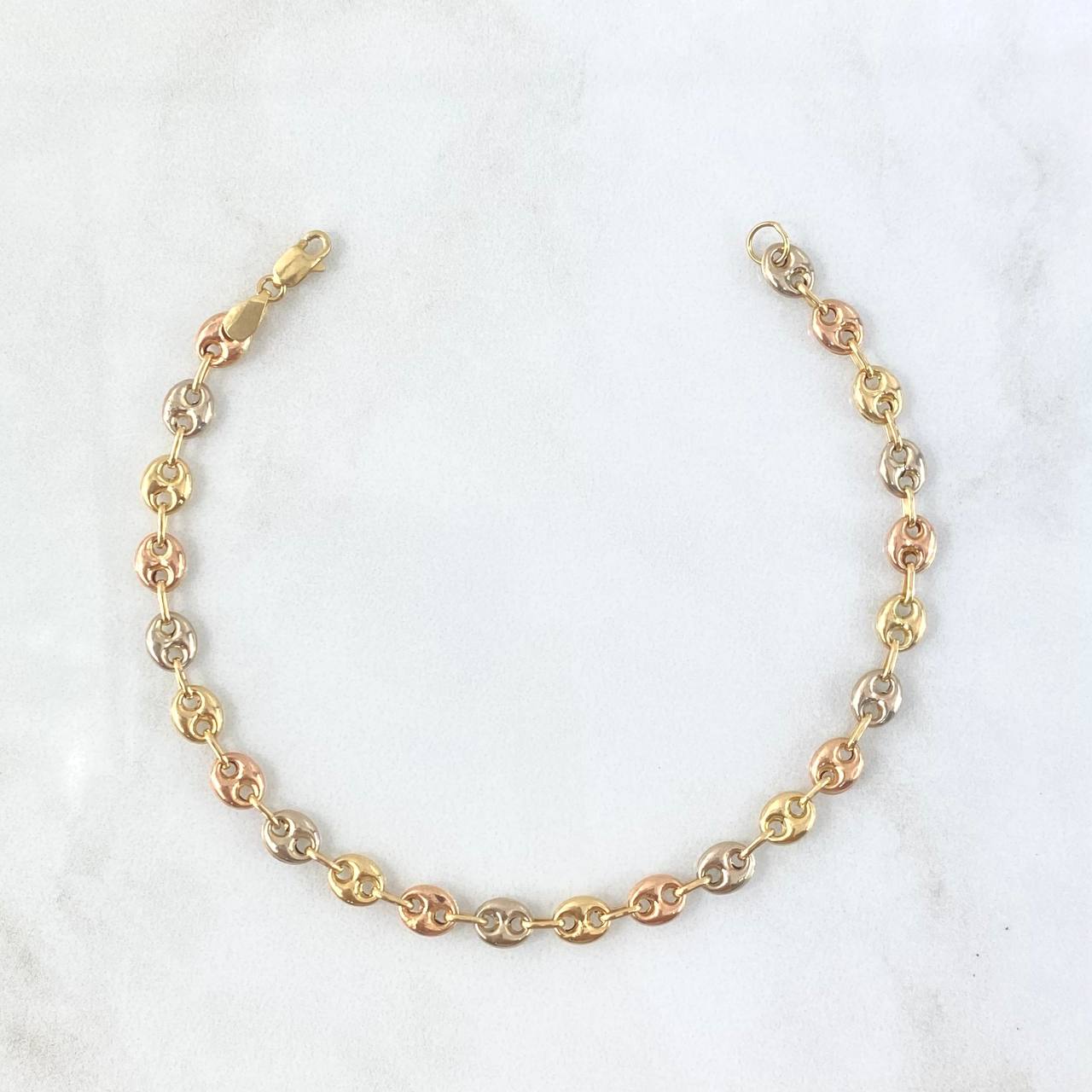 Bracelet GC 2.25gr / 7in / Three 18K Golds