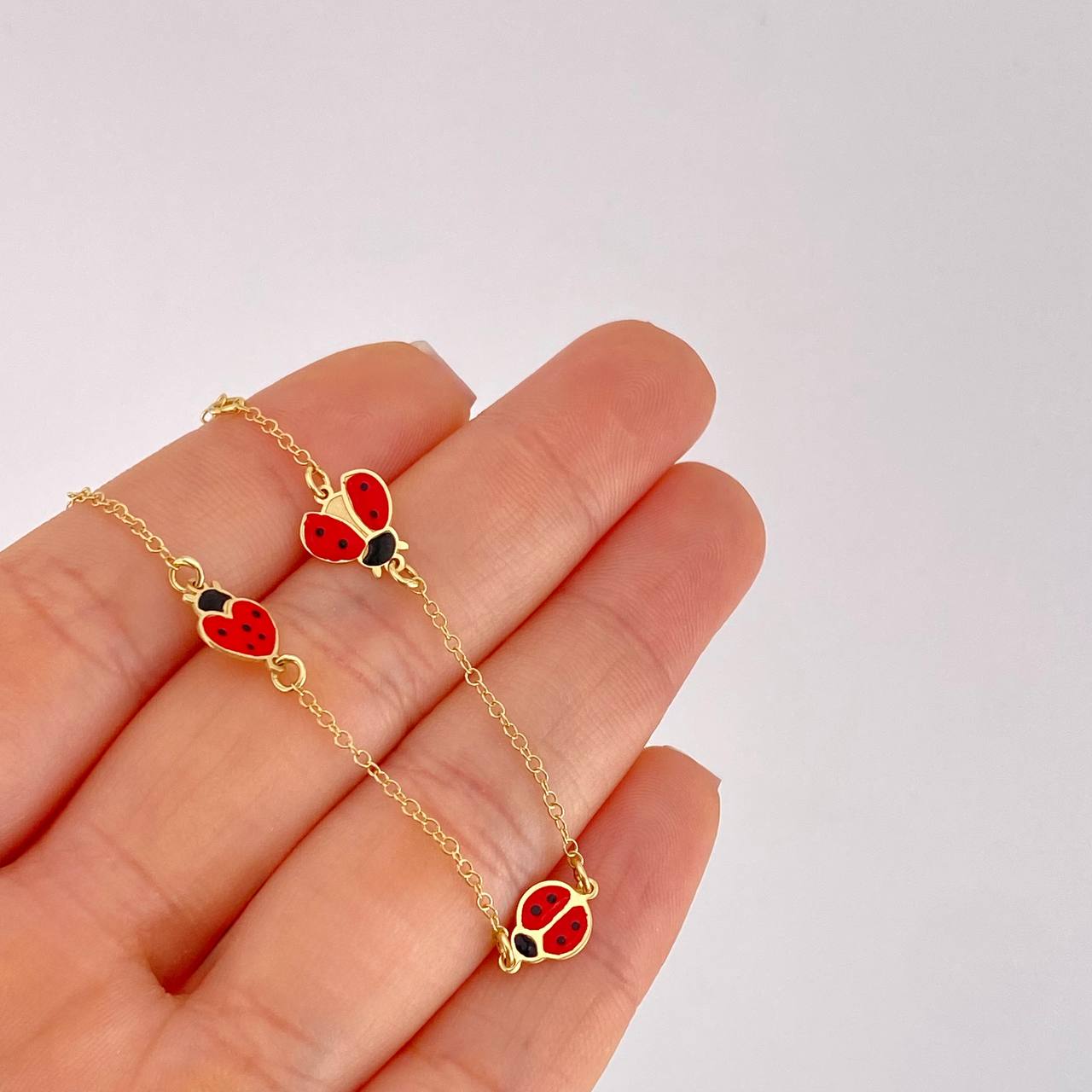Bracelet Adjustable Rolo Continuous Ladybugs 1.75g / 6 1/4 in - 5 1/2 in / 1.3mm Yellow Gold 18K