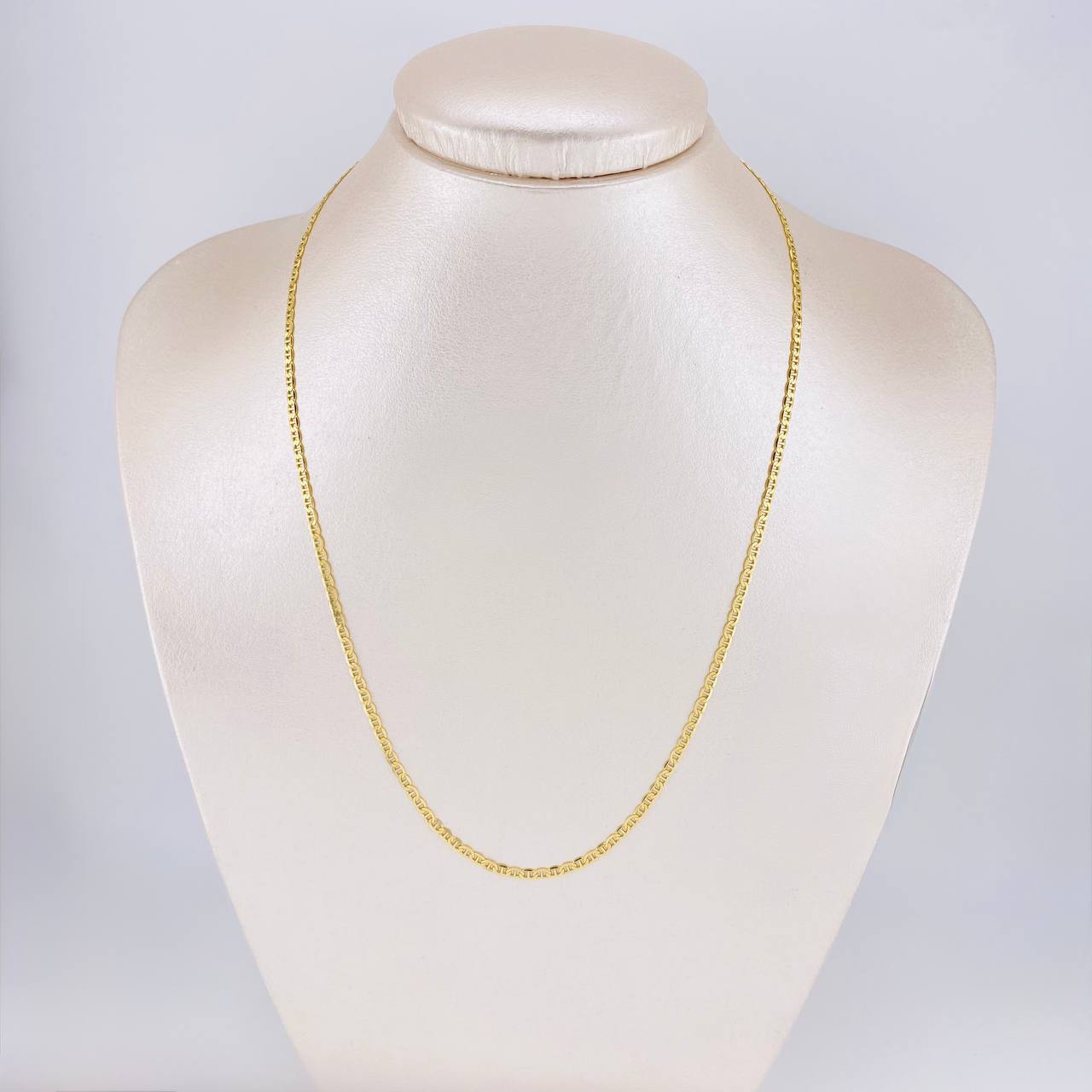Flat Mariner Chain 4.15g / 20 in / 2.1mm 18K Yellow Gold