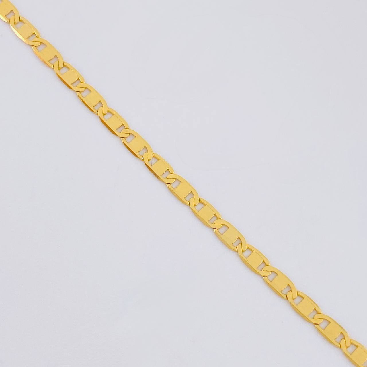 Cadena Plana 4.7g / 20 in / 2.5mm Oro Amarillo 18K