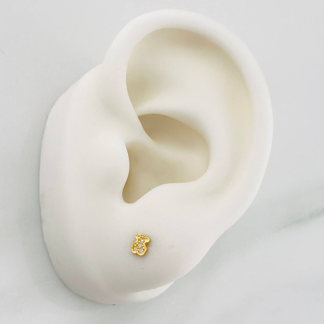 Stud Earrings Bear Ts 0.65g / in / 3.36mm Yellow Gold 18K