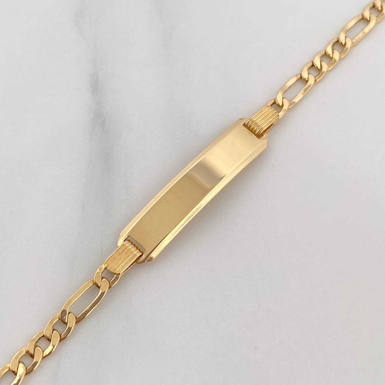 Pulso Figaro Placa Rectangular 3.05 g / 7 1/4 in / 2 mm Oro Amarillo 18K