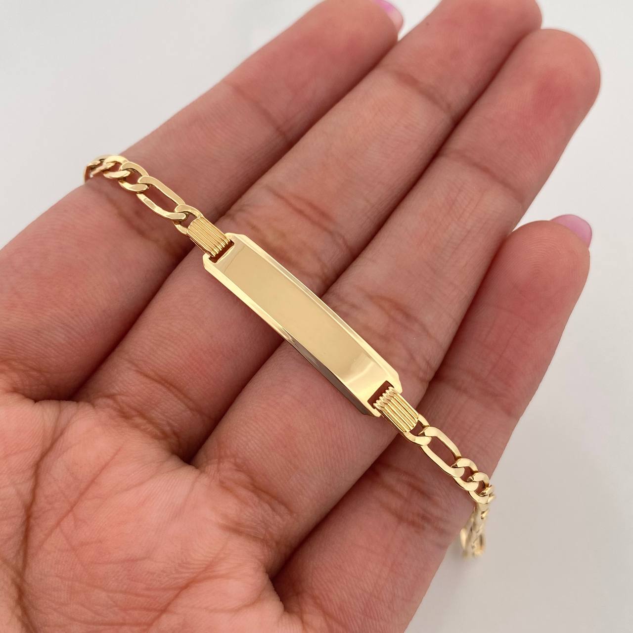 Pulso Figaro Placa Rectangular 3.05 g / 7 1/4 in / 2 mm Oro Amarillo 18K