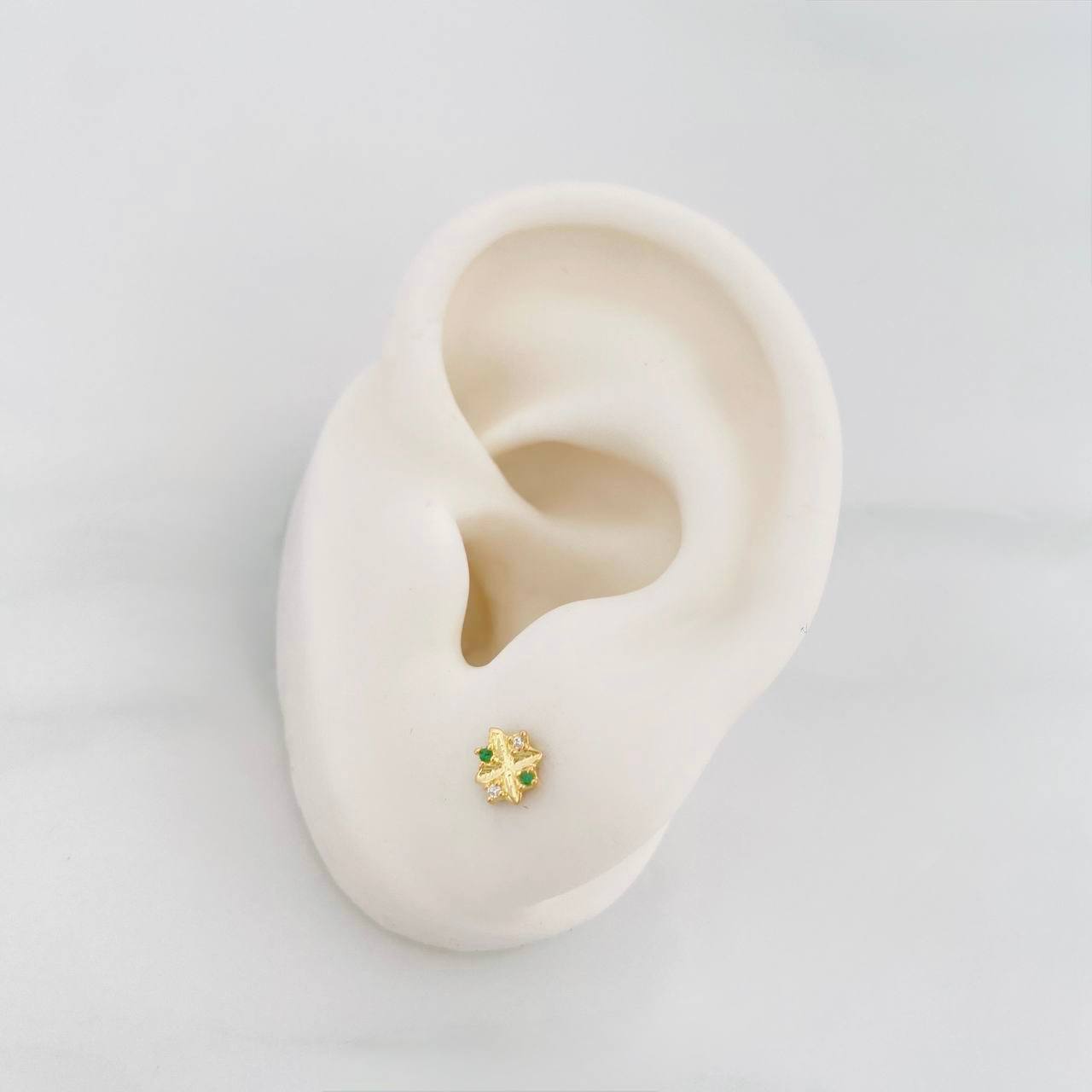 Stud Earrings Snowflake 0.6g / in / 5.19mm Yellow Gold 18K