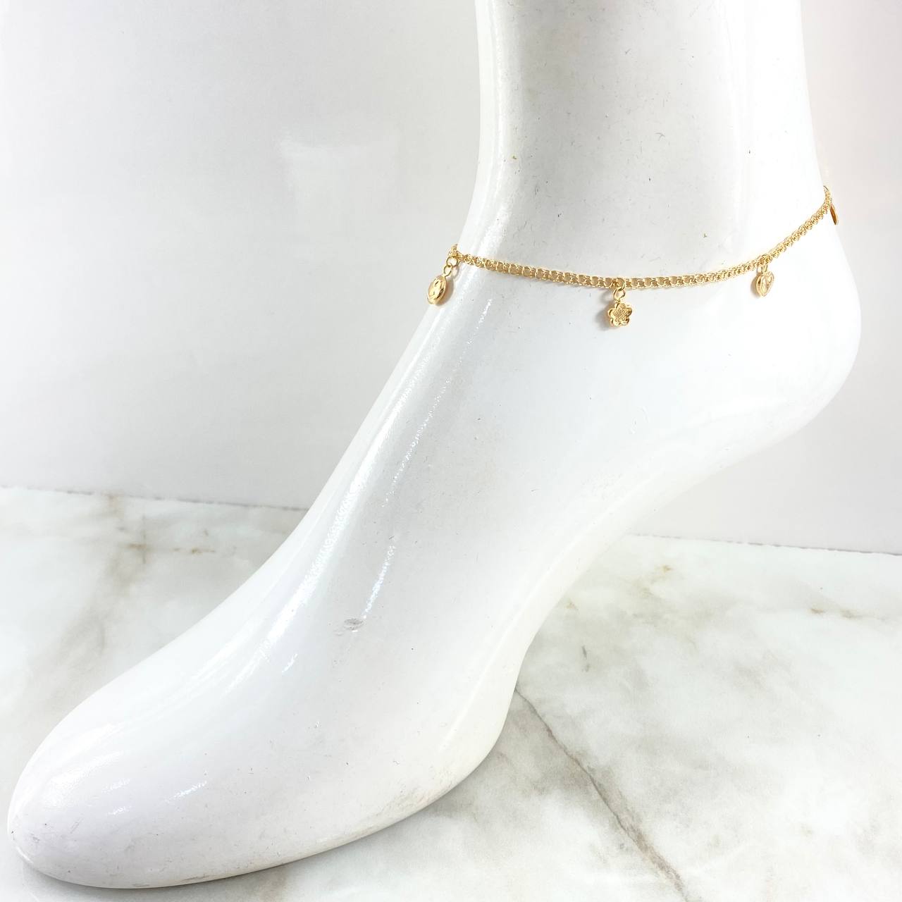"Ankle Bracelet Aro Seguido 3.55gr / 24.5cm / 2.2mm Happy Face-Flower-Heart-Queen Face-Lightning Yellow Gold 18K"