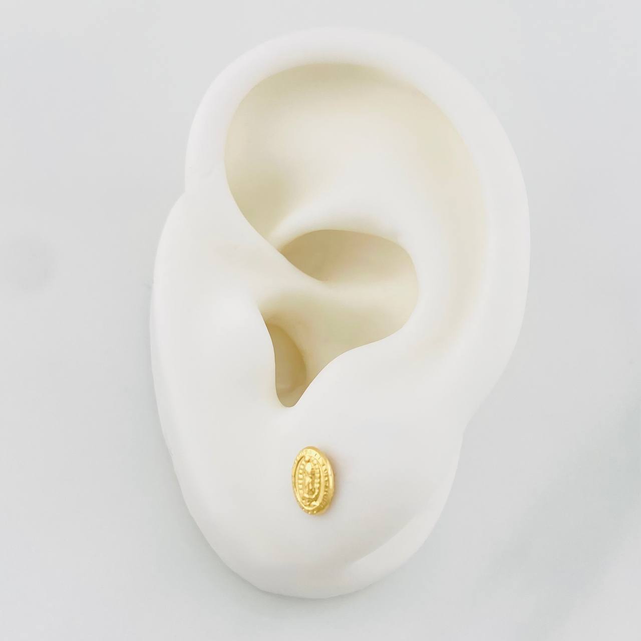 Stud Earrings Virgen de Guadalupe 0.5g / in / 6.8mm Yellow Gold 18K