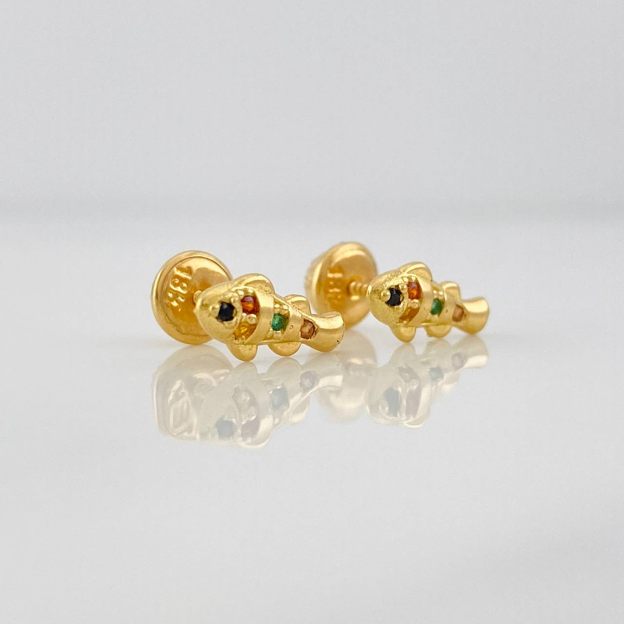 Stud Earrings Fish 1g / in / 4.8mm Yellow Gold 18K