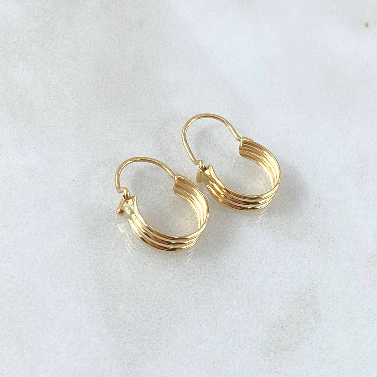 Hoop Earrings I 1.15gr / 1.5cm / Yellow Gold 18K