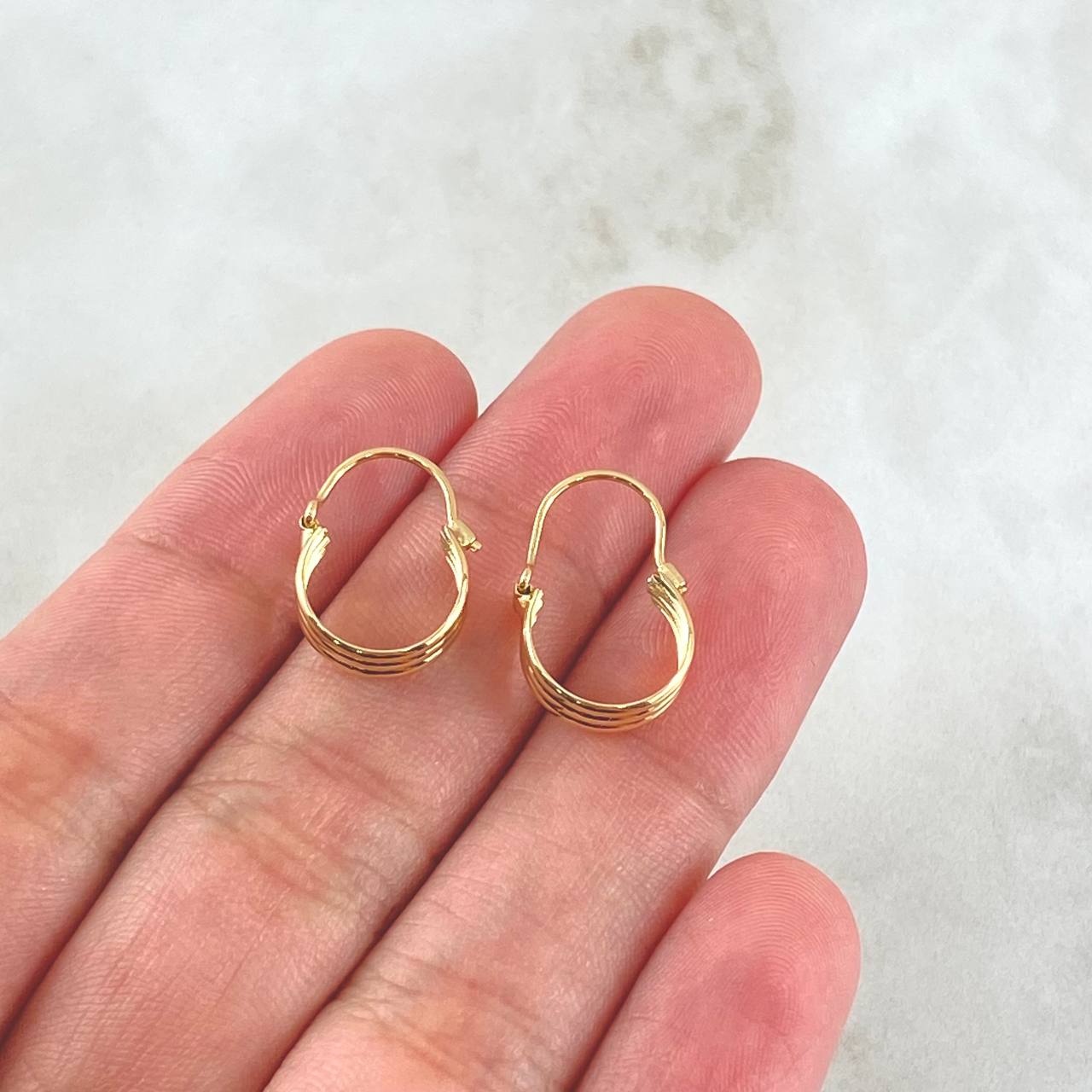 Hoop Earrings I 1.15gr / 1.5cm / Yellow Gold 18K