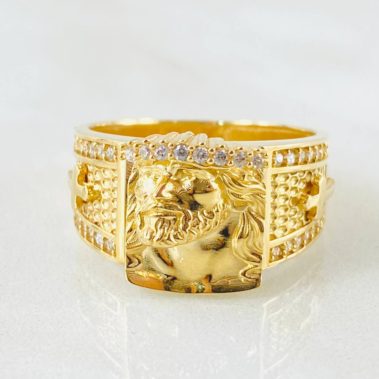 Anillo Rostro Jesus  8.2gr / T10 / Oro Amarillo 18K*