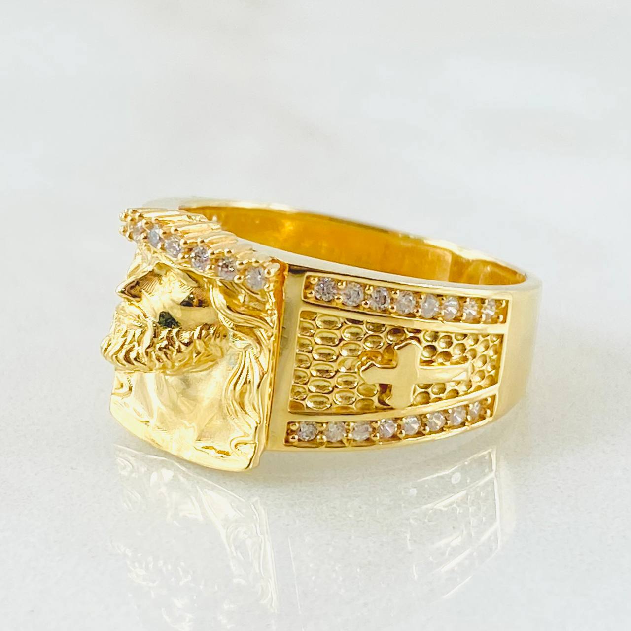 Anillo Rostro Jesus  8.2gr / T10 / Oro Amarillo 18K*