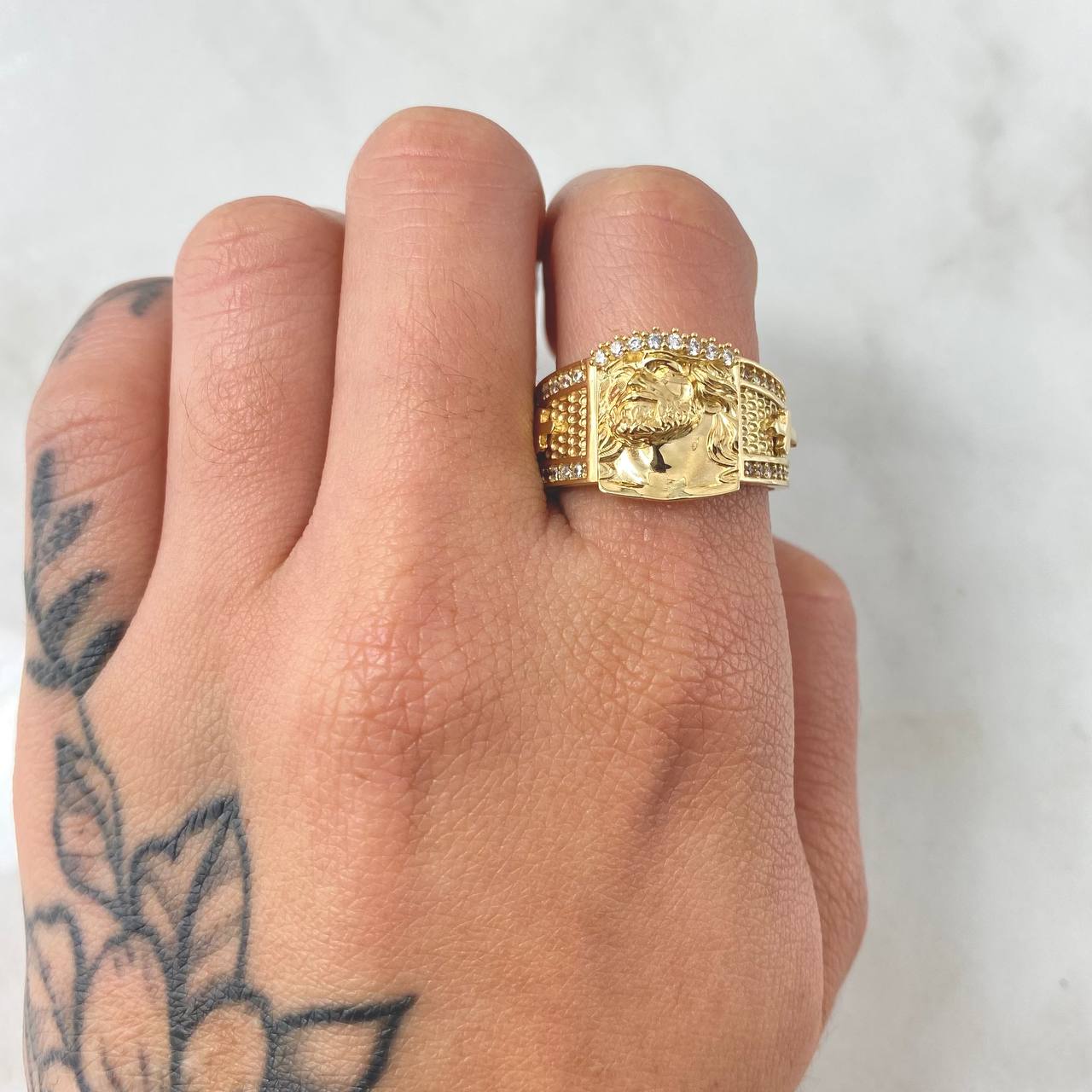 Anillo Rostro Jesus  8.2gr / T10 / Oro Amarillo 18K*