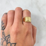 Jesus Face Square Ring 1.95gr / Size 7 3/4 / 18K Gold