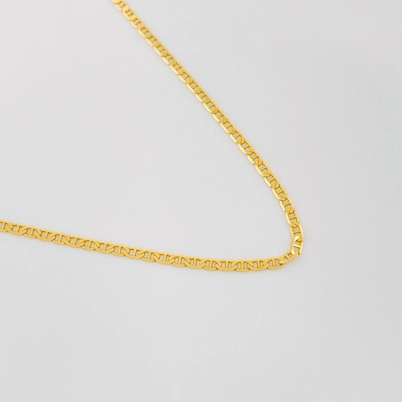 Cadena Escalera 4.4g / 18 in / 2.35mm Oro Amarillo 18K
