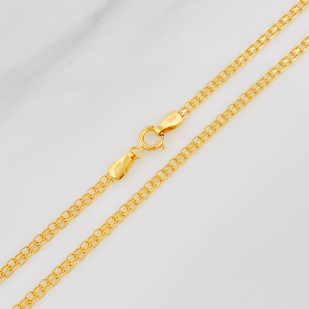 Cadena China 3.05g / 45cm / 2.04mm Oro Amarillo 18K
