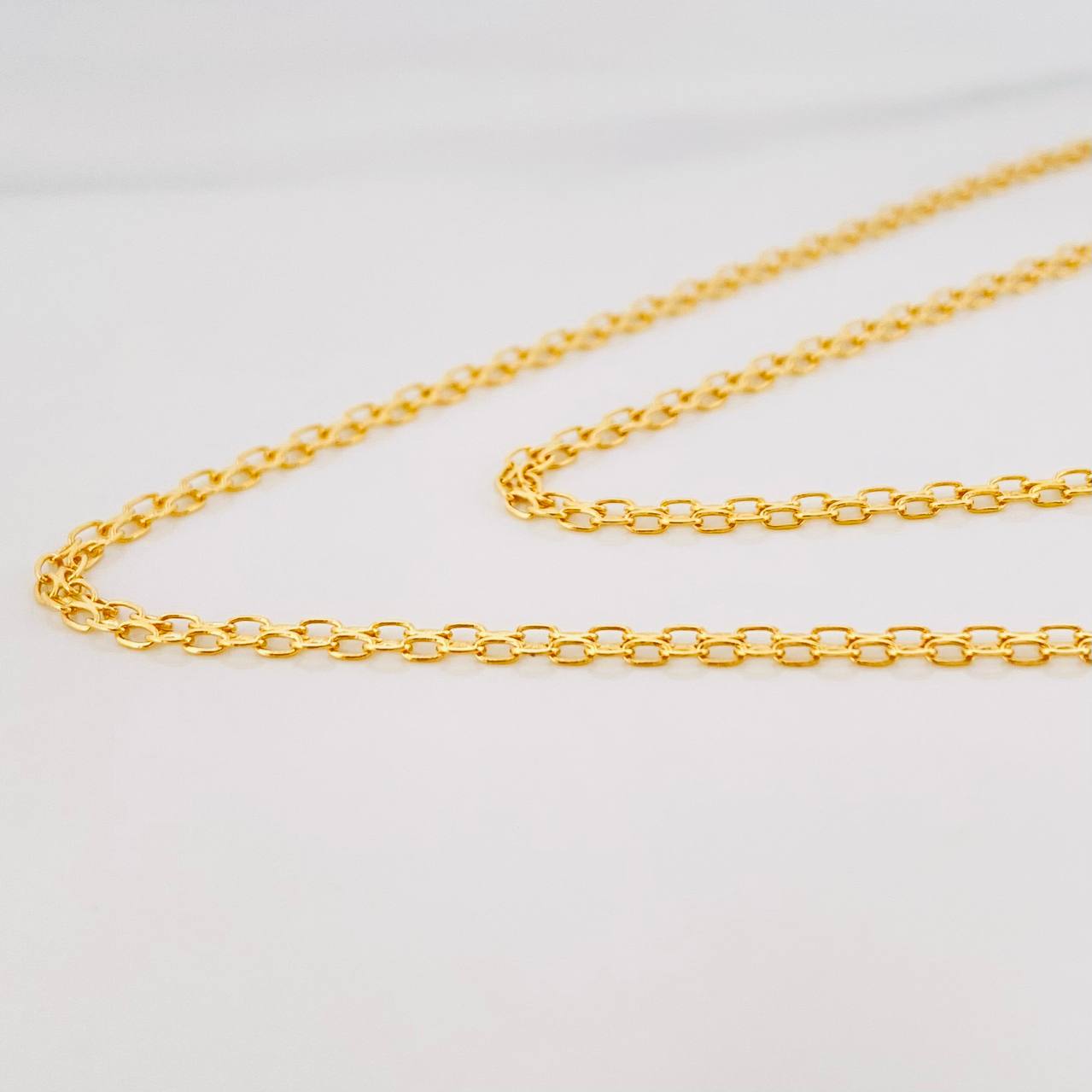 Cadena China 3.05g / 45cm / 2.04mm Oro Amarillo 18K