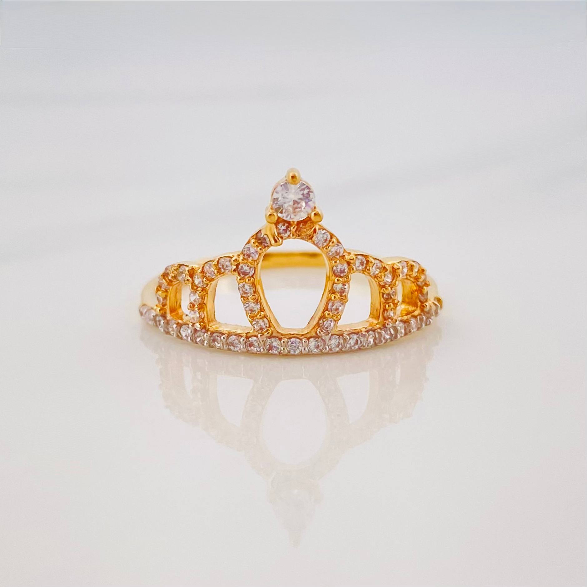 Anillo Corona 1.95g / T7 Dos Oros Amarillo Blanco 18K