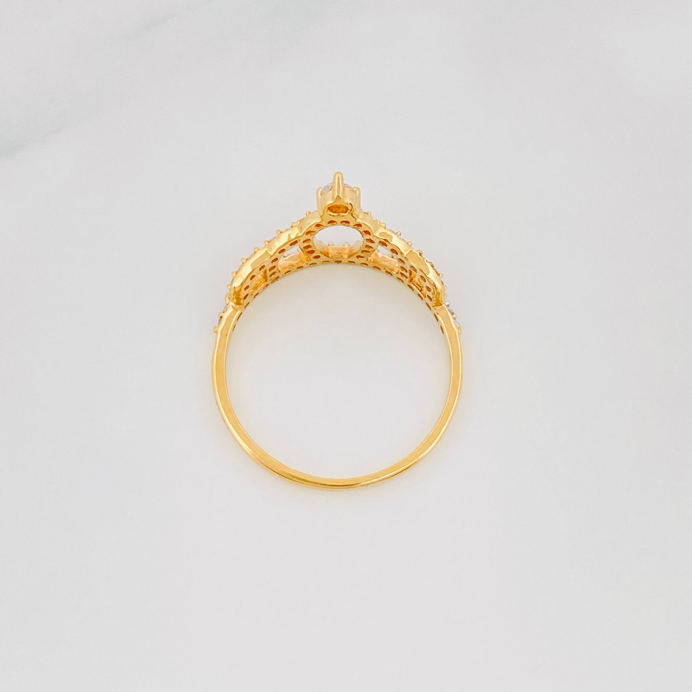 Anillo Corona 1.95g / T7 Dos Oros Amarillo Blanco 18K