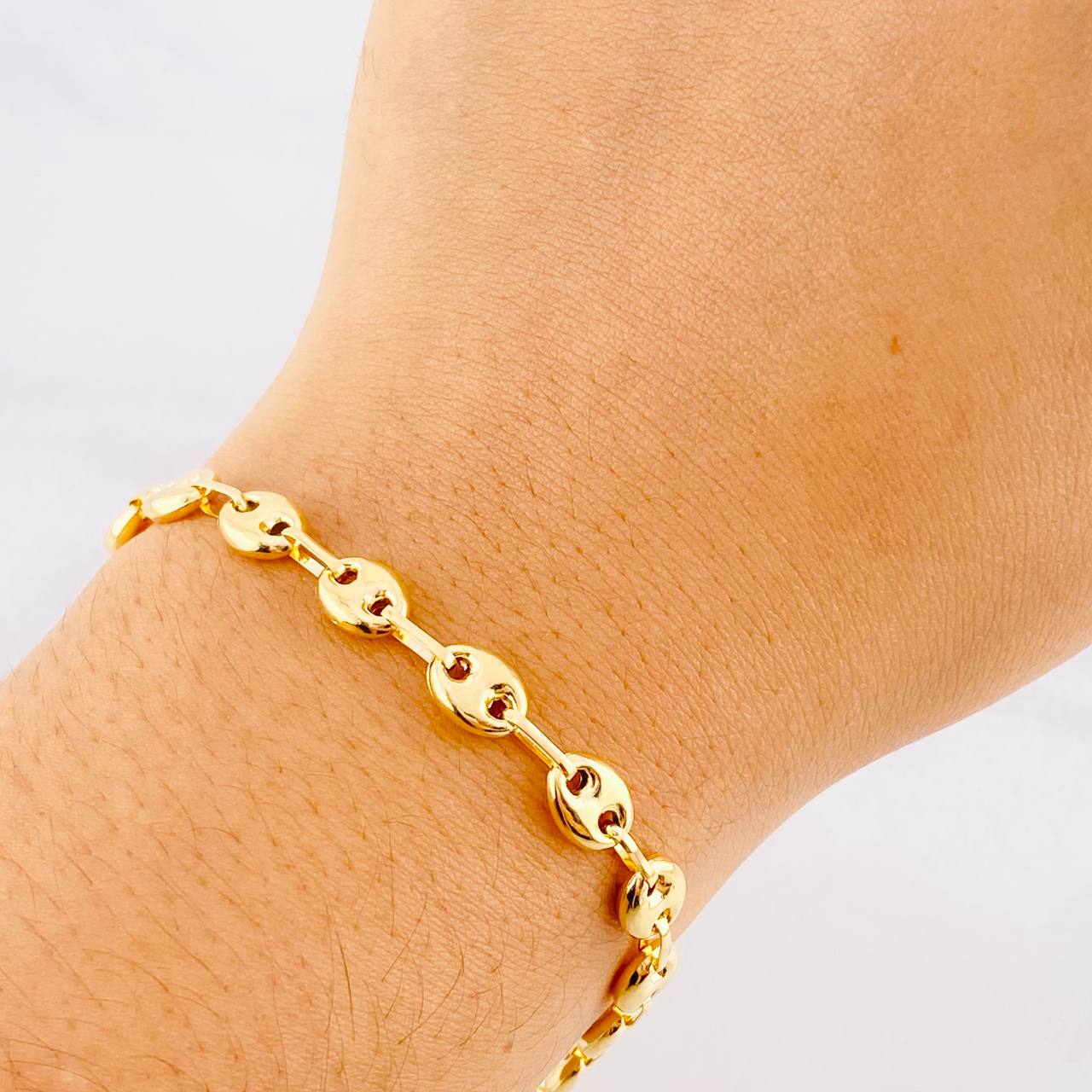 Pulso GC 5.25g / 8 1/4 in / 6.1mm Oro Amarillo 18K