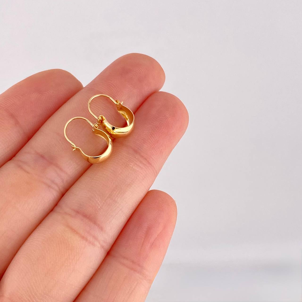 Hoop Earrings Ash 0.6g / 1/2 in Yellow Gold 18K