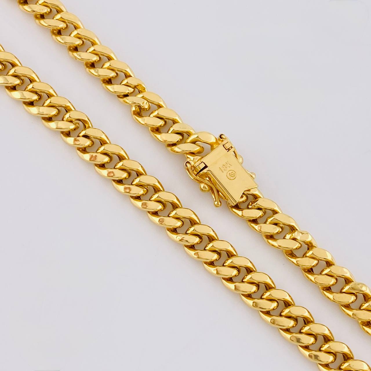 Cadena Cubana 14.8g / 20 in / 6.6mm Oro Amarillo 18K (Oferta)