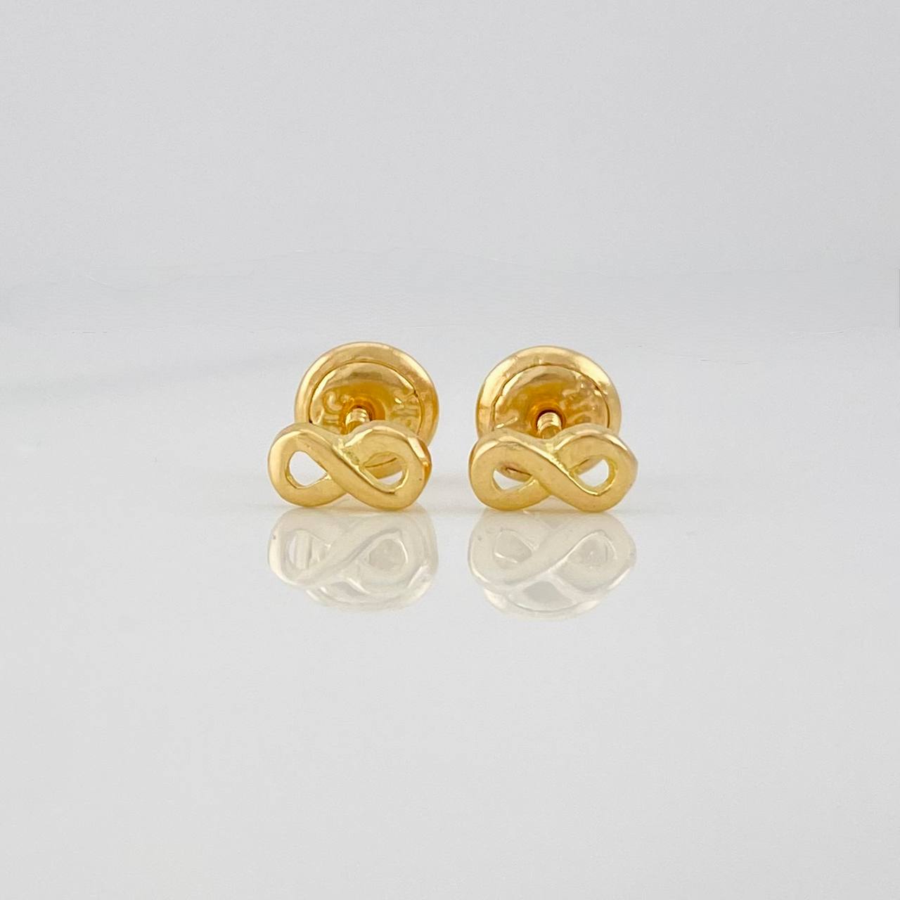 Topos Infinito 0.7g / in / 6.31mm Oro Amarillo 18K