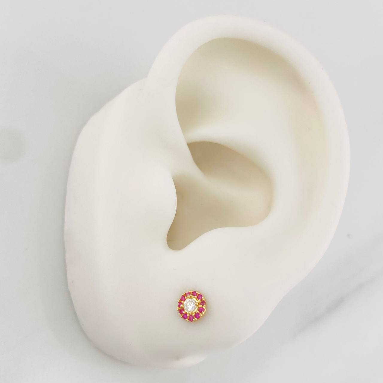 Stud Earrings Halo Circle 0.65g / in / 4.54mm Yellow Gold 18K