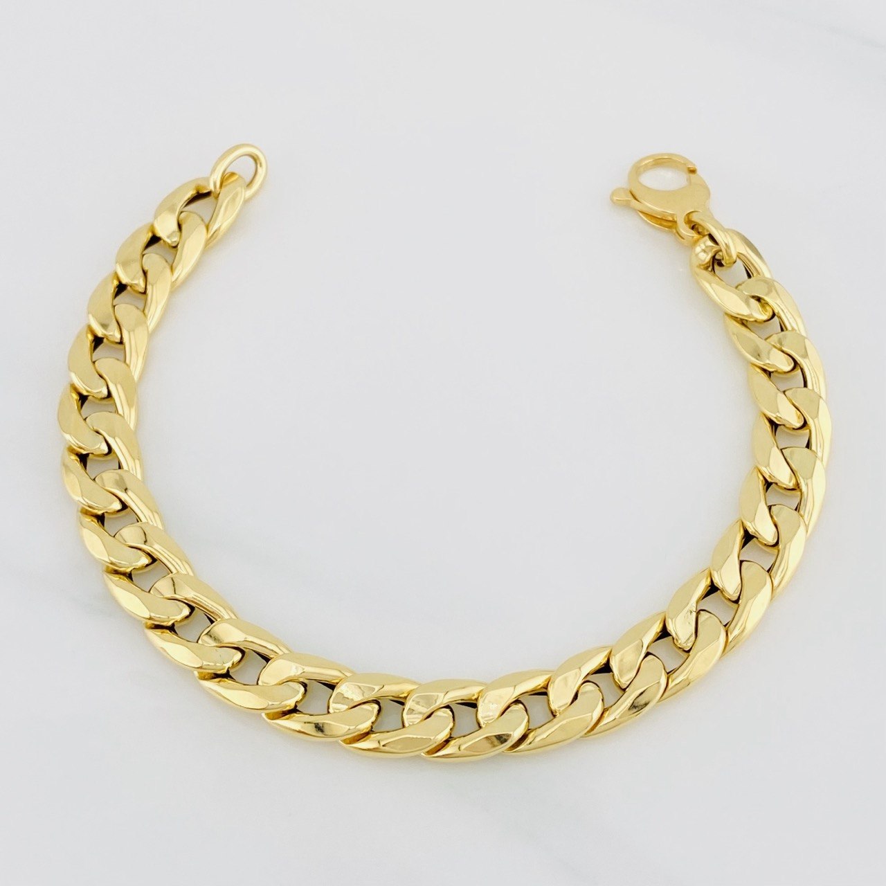 Pulso Cubano 9.85g / 8 1/4 in / 9.1mm Oro Amarillo 18K