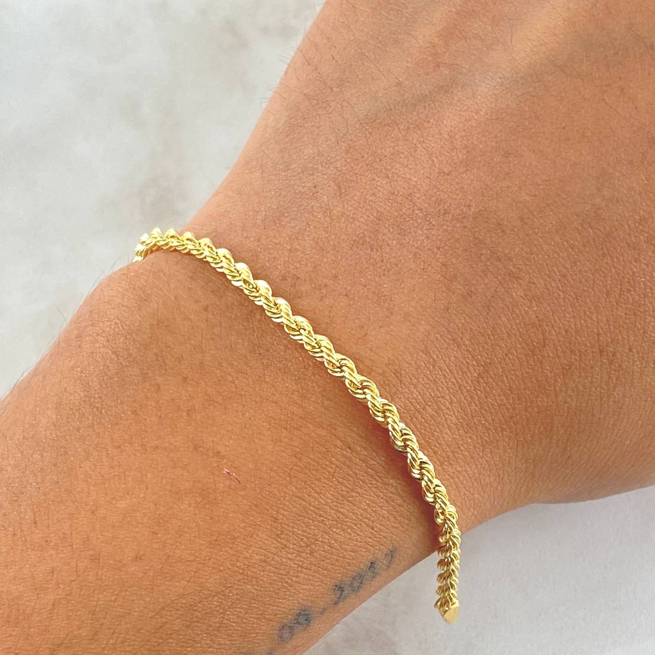 Pulso Lazo 1.1gr / 7 in / 2.1mm Oro Amarillo +3 18K