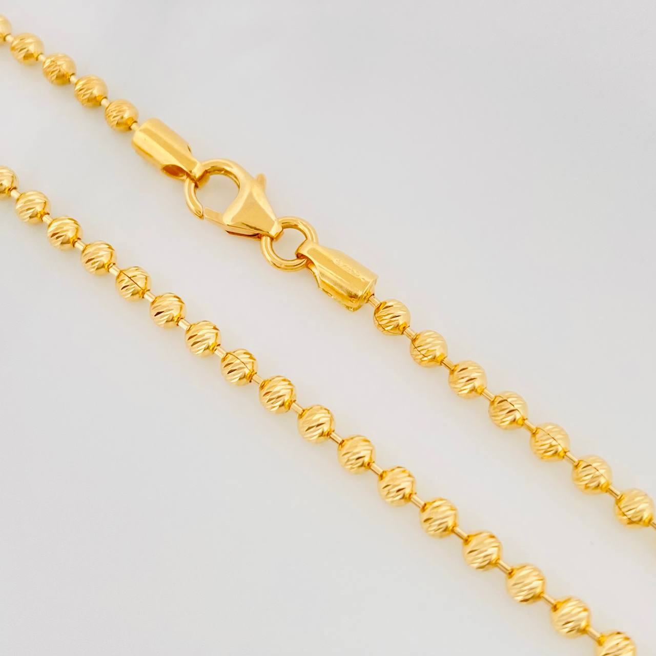 Cadena Militar Diamantada 14.55g / 24 in / 2.45mm Oro Amarillo 18K