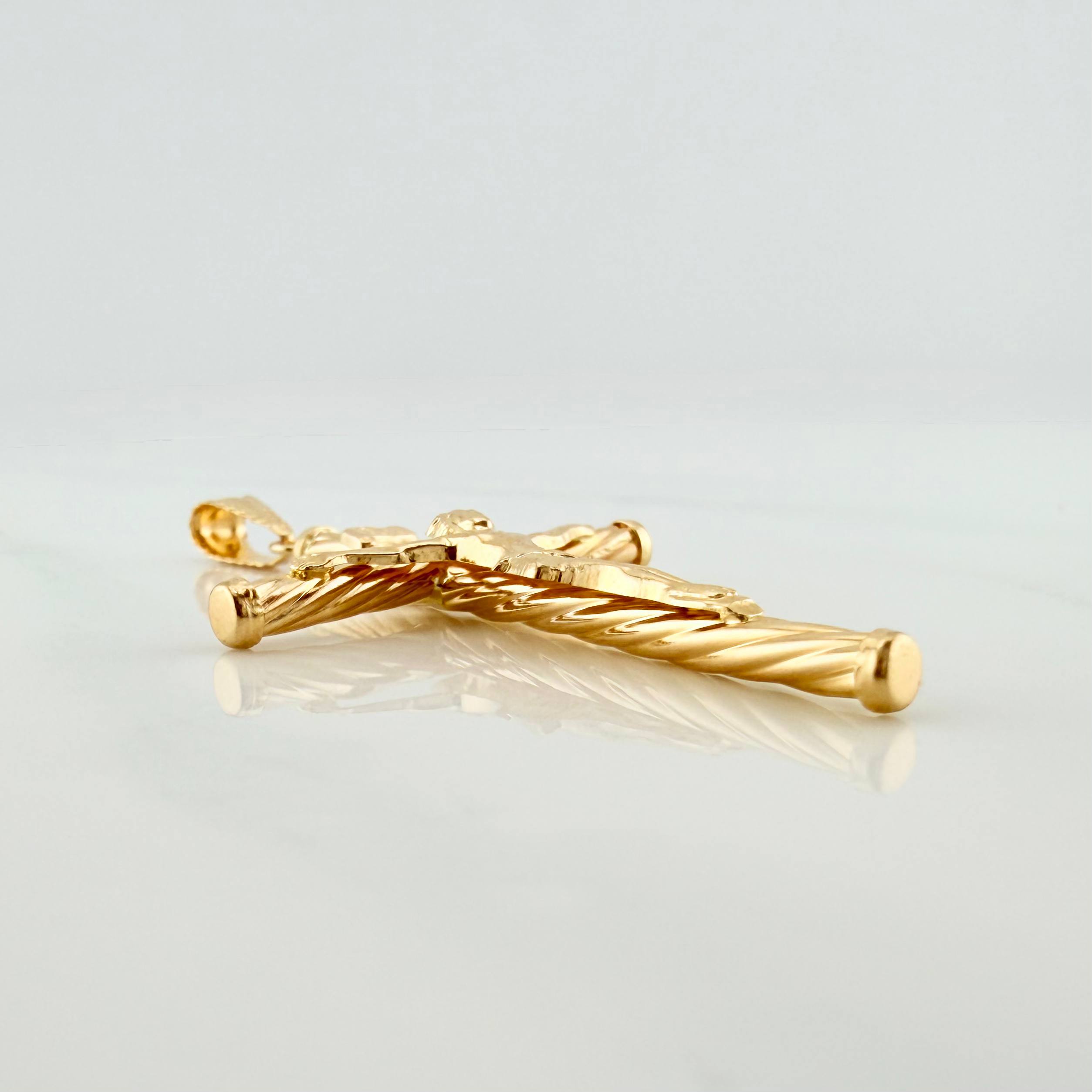 Pendant Cross Christ 1.5 g / 2 in Yellow Gold 18K