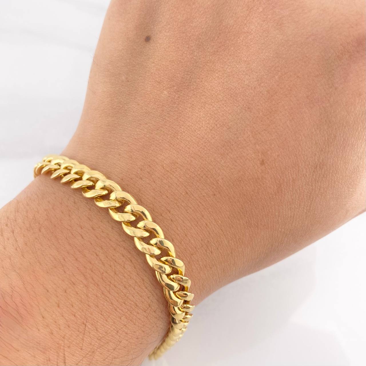 Pulso Cubano 5g / 7 1/2 in / 6.9mm Oro Amarillo 18K