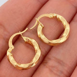 Candongas Isis 1.4gr / 1/2 in / Oro Amarillo 18K %