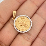 Dije San Benito 2.65gr / 1 in / Dos Oros Amarillo Blanco 18K %