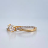 Crossed Solitaire Ring 1.8gr / T7 / Two 18K Yellow White Gold %