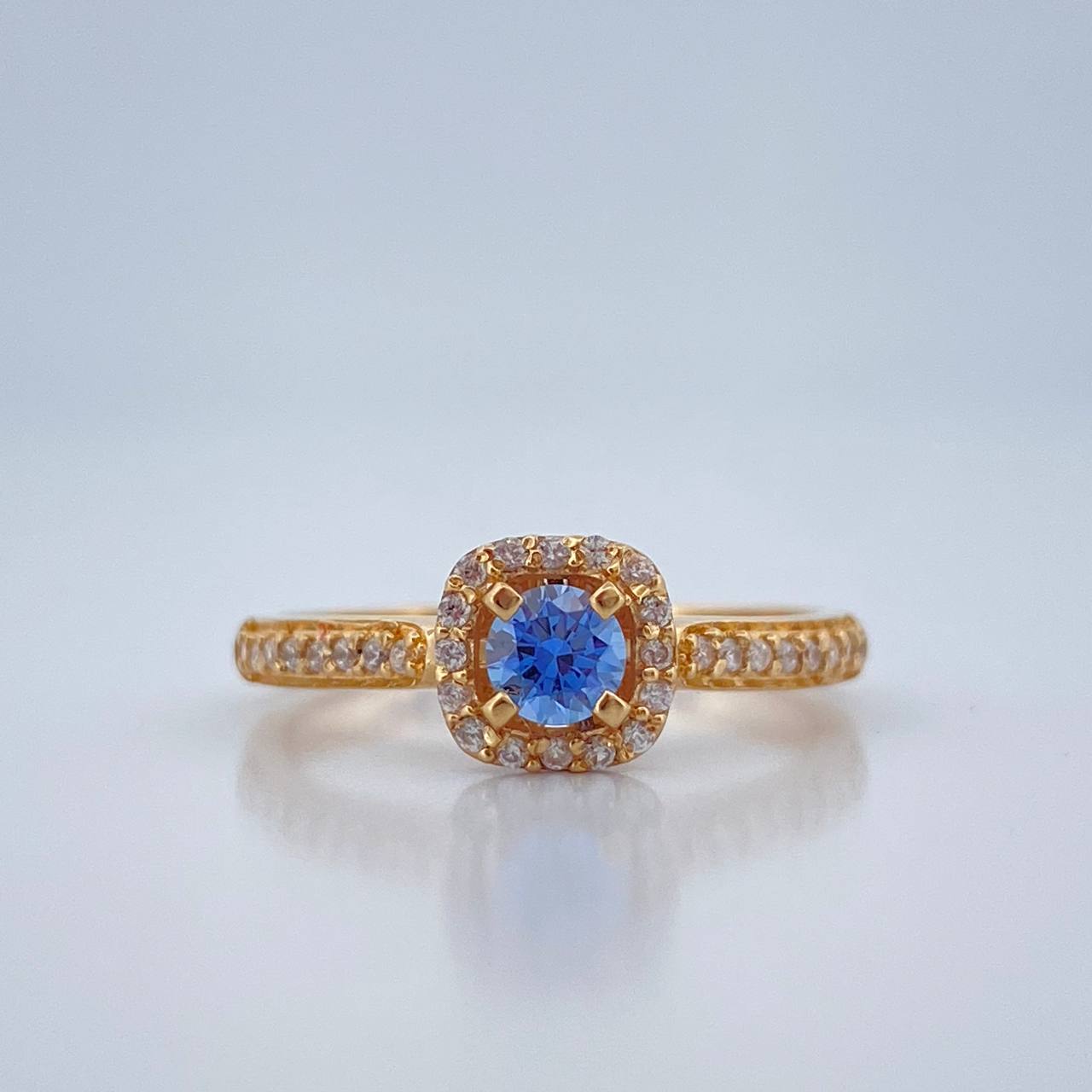Square Halo Ring 2.3gr / T7 / 18K Yellow Gold %