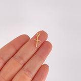 Plain Cross Pendant 0.45g / 3/4 in 18K Yellow Gold