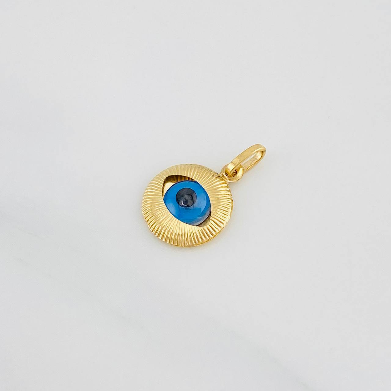Pendant Turkish Eye 0.95g / 3/4 in 18K Yellow Gold